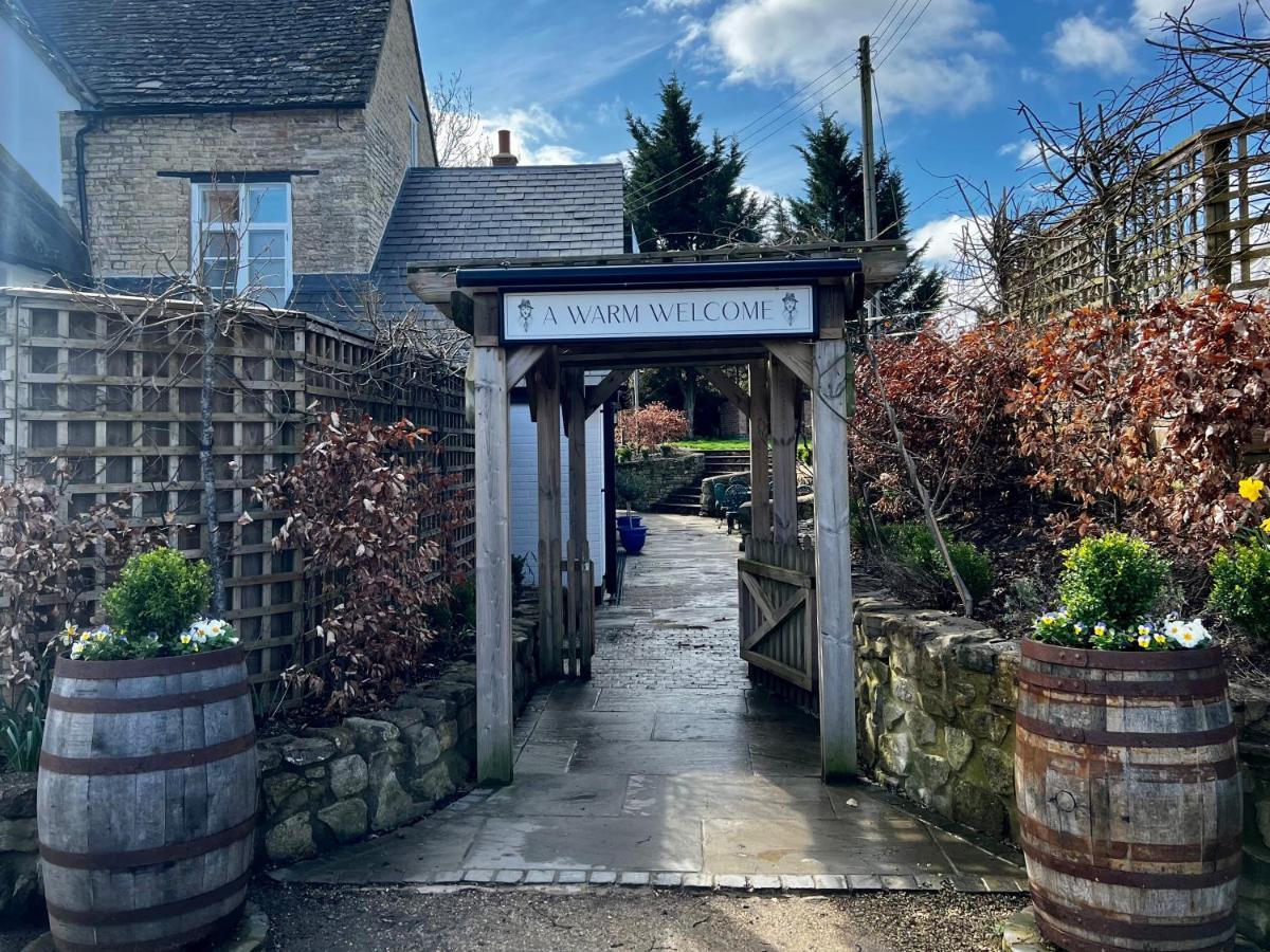 Hotel The Lion, Tredington Shipston-on-Stour Esterno foto