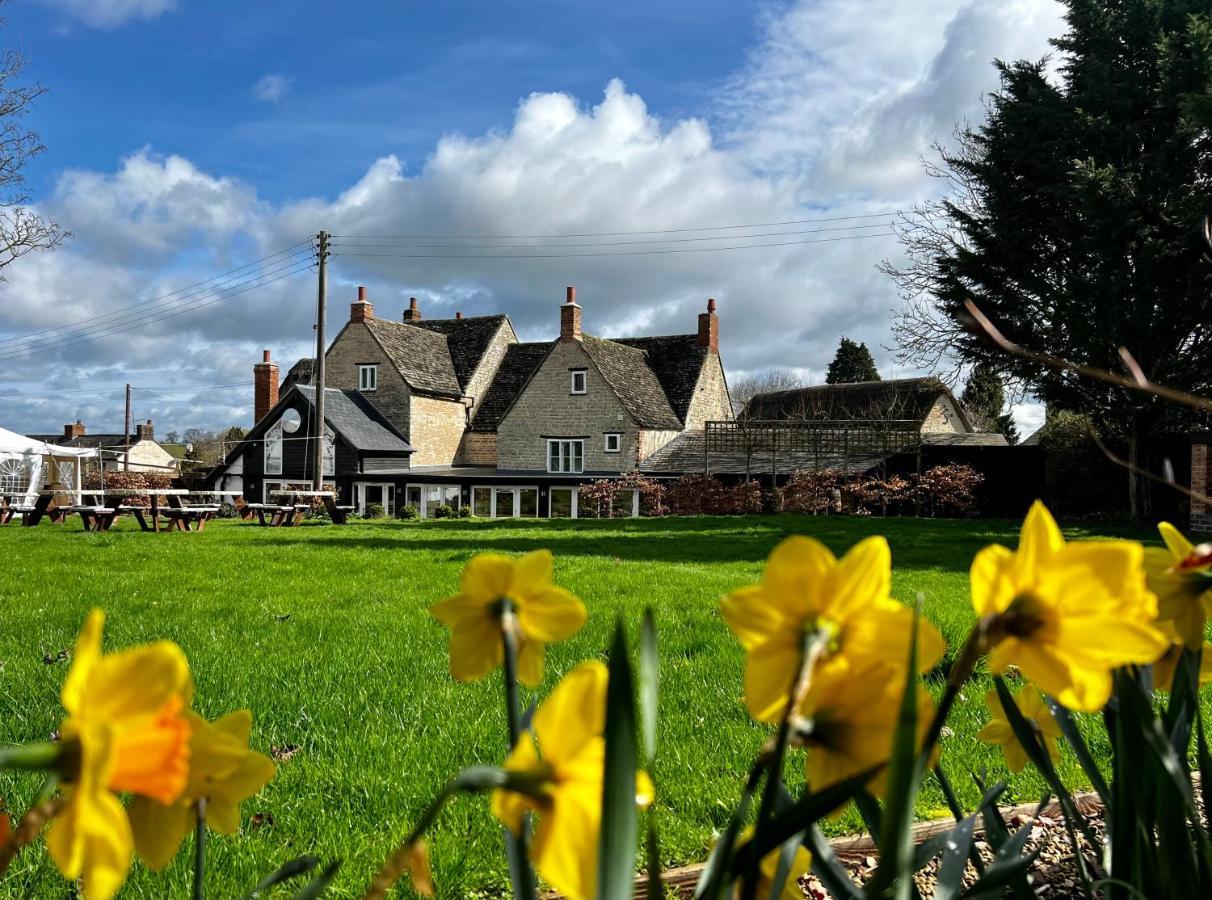 Hotel The Lion, Tredington Shipston-on-Stour Esterno foto