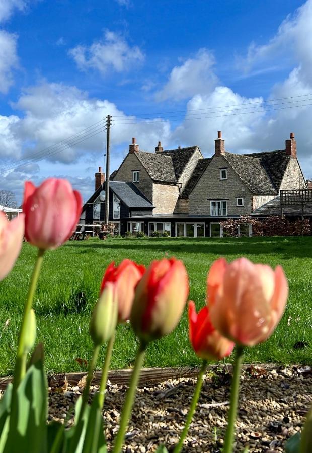 Hotel The Lion, Tredington Shipston-on-Stour Esterno foto